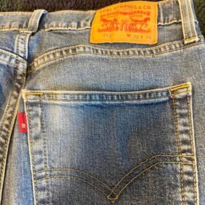 Levis 512 blue jeans 32x34